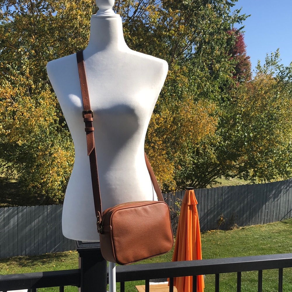 J.Crew NWT sienna brown camera crossbody
